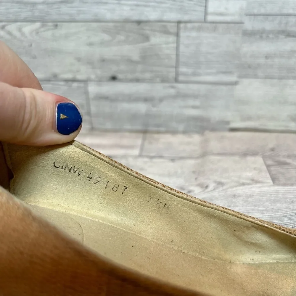 Stuart Weitzman tan embossed wedges with tortoise shell accent buckle size 7.5 - Picture 7 of 16